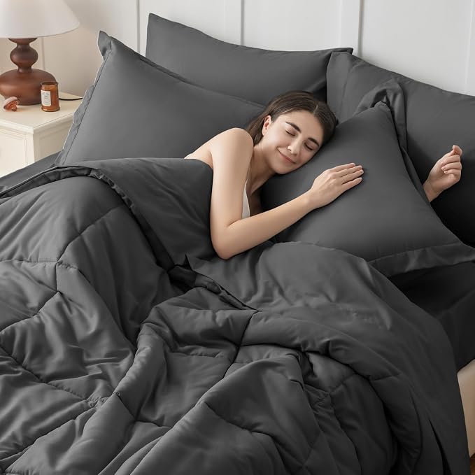 JOLLYVOGUE Oversized King Comforter Set, Ultra-Soft Bed in a Bag Oversized King - Image 7