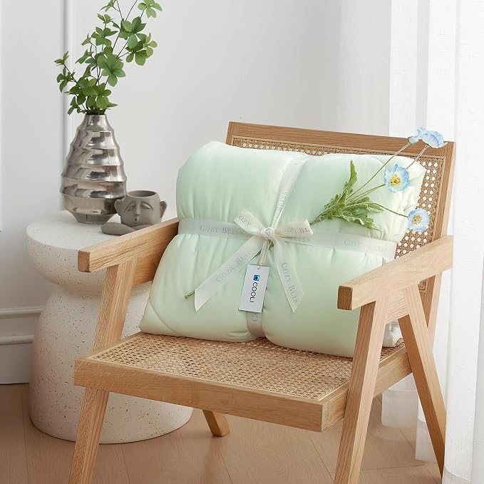 Cozy Bliss Cooling Comforter Twin Size, Cooling Blankets - Image 7