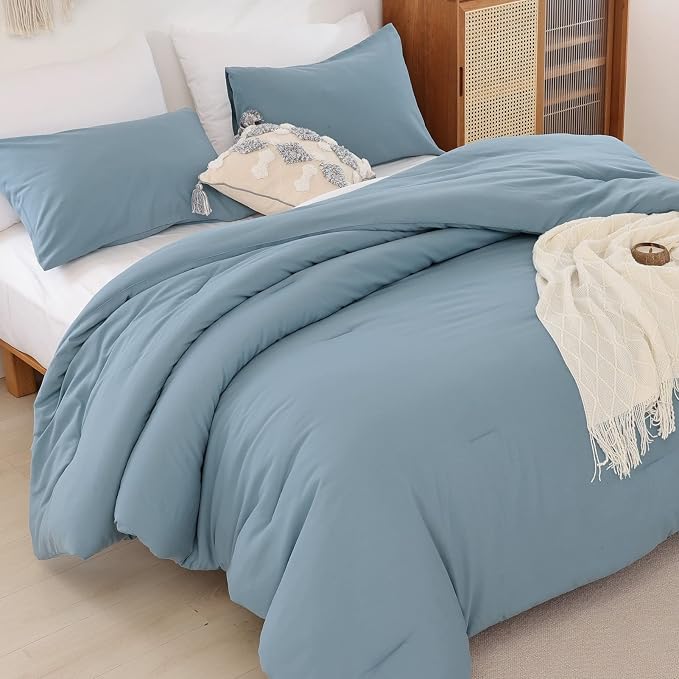 ROSGONIA Oversized Queen Comforter Dusty Blue - Image 2