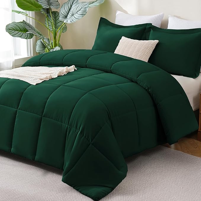 CozyLux Oversized King Comforter Set, 3 Pieces Emerald Green 120x98 Box by CozyLux
