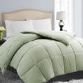 EASELAND Oversized Queen Down Alternative Comforter by EASELAND