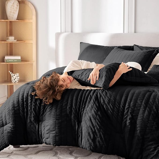 MUXHOMO 7 Pieces Queen Comforter Set, Seersucker Bed in a Bag Queen Size - Image 7