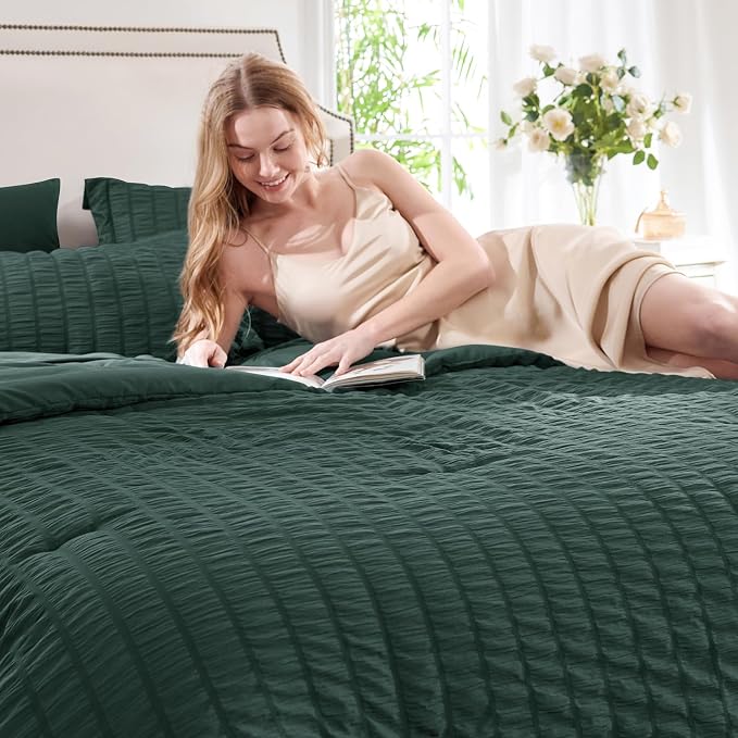 CozyLux King Size Comforter Set Forest Green Seersucker 7 Pieces Bed in a Bag - Image 3