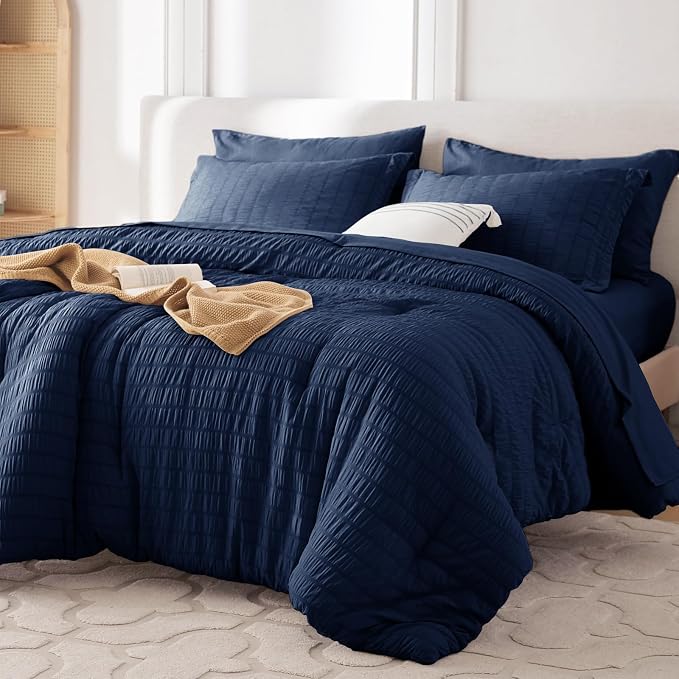 MUXHOMO 7 Pieces King Comforter Set, Seersucker Bed in a Bag King Size by MUXHOMO