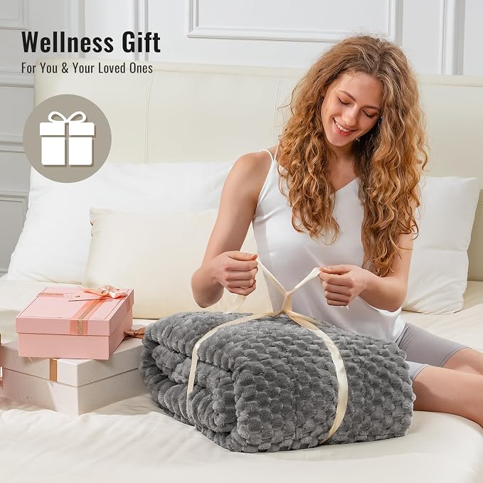 Uttermara Weighted Blankets for Adults Queen Size 15lbs, Soft Warm Sherpa - Image 6