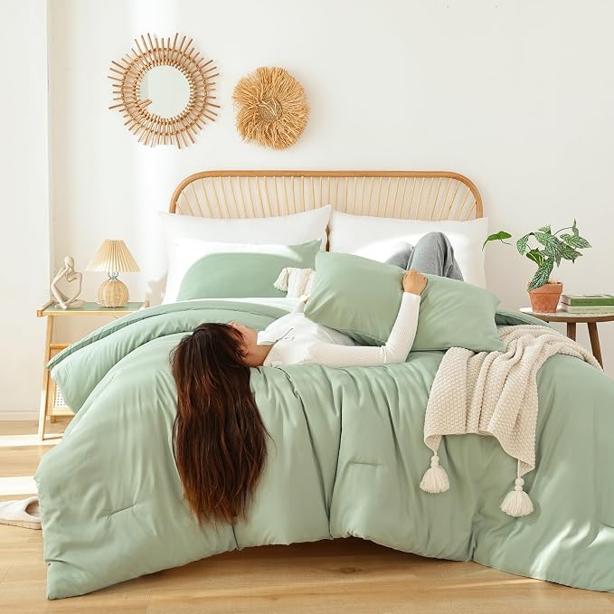 ROSGONIA Sage Green Twin/Twin XL Comforter Set - Image 2
