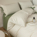 mixinni Red Floral Duvet Cover Set Queen Size by mixinni