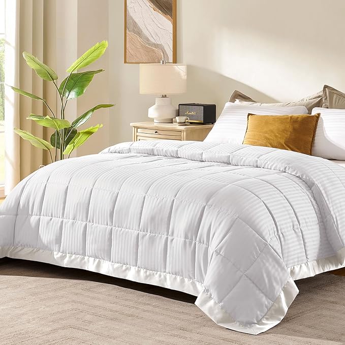 downluxe Queen Size Blanket by Downluxe