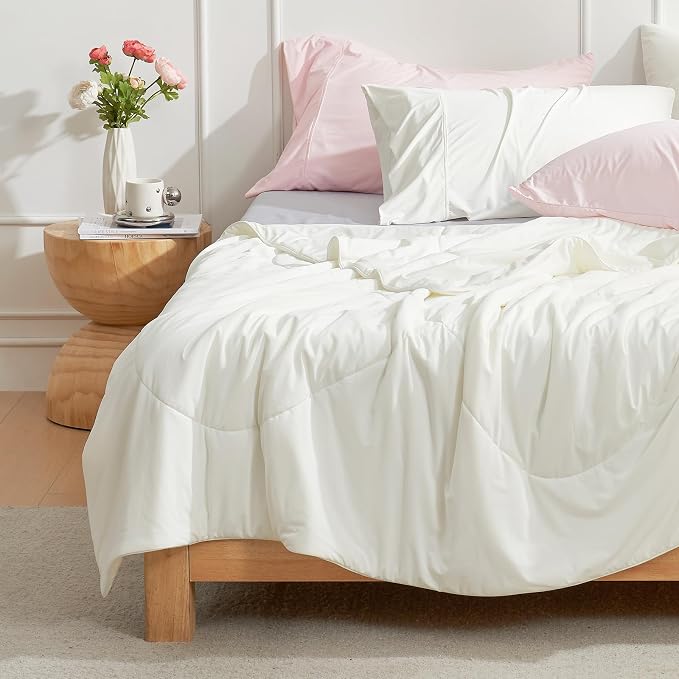Cozy Bliss Cooling Comforter Queen Size, Cooling Blankets - Image 9