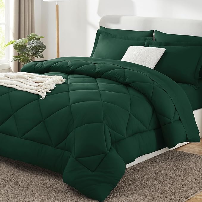 CozyLux Oversized King Comforter Set Emerald Green, 7 Pieces Bed in a Bag by CozyLux