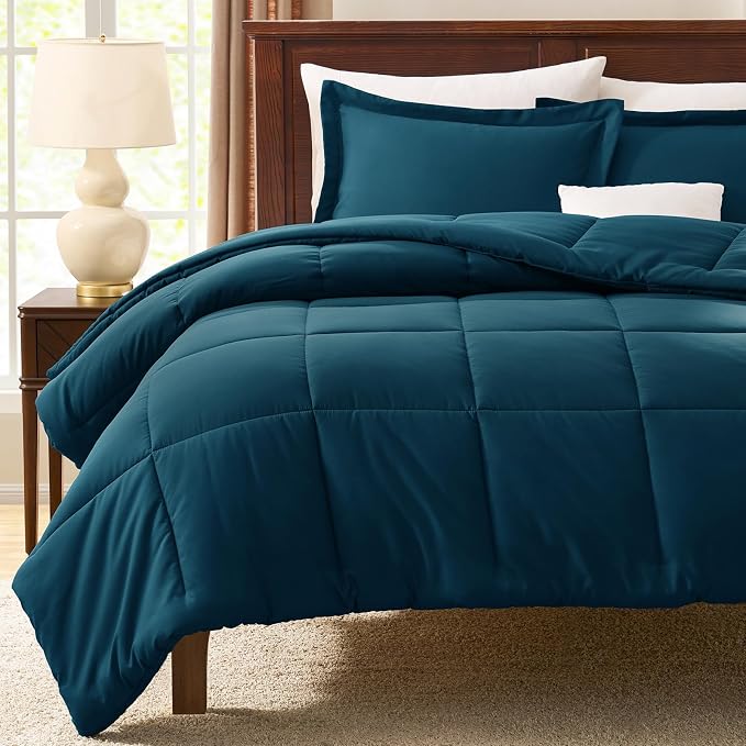 CozyLux Oversized King Comforter Set, 3 Pieces Lyons Blue 120x98 Box Stitched - Image 7