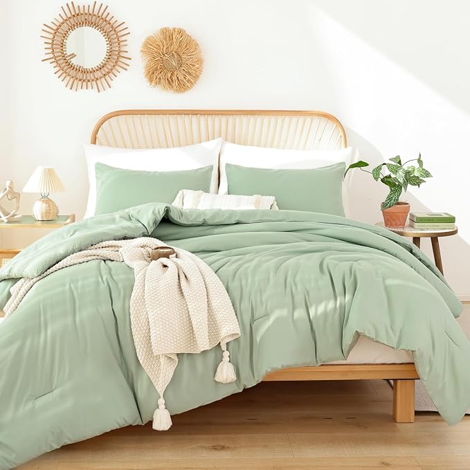 ROSGONIA California King Comforter Set Sage Green, All Season Lightweight - Image 6