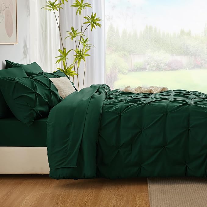 CozyLux California King Comforter Set Emerald Green - Image 9