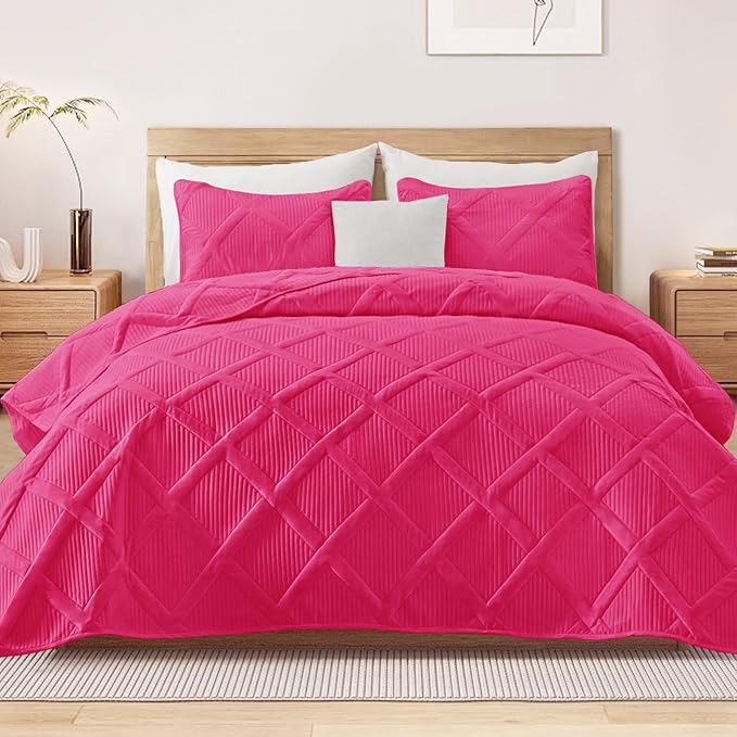 Exclusivo Mezcla Twin Size Quilt Set by ExclusivoMezcla