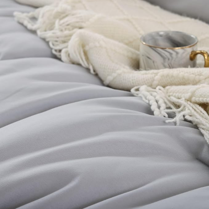 ROSGONIA Comforter Full Size for Girls Boys Teens Light Grey - Image 5
