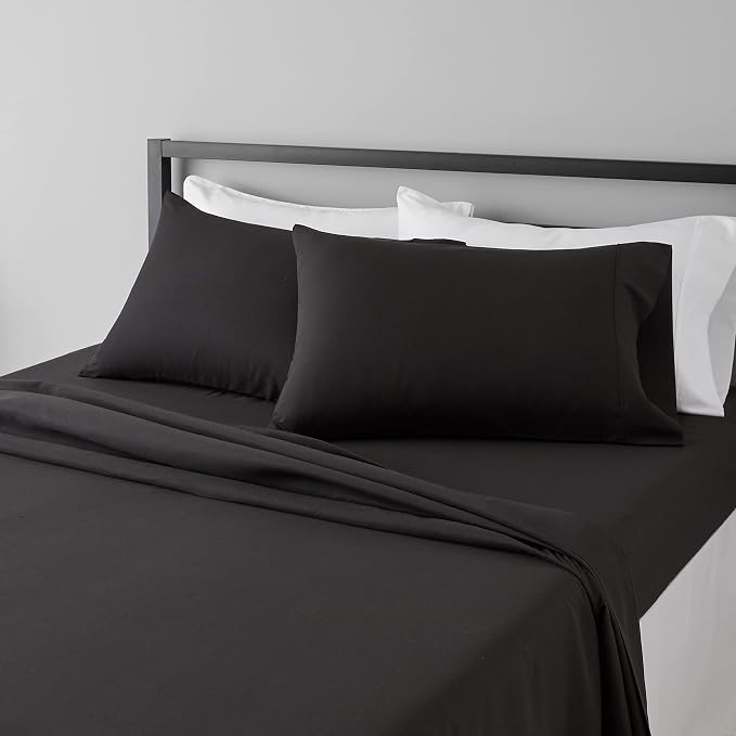 Amazon Basics Lightweight Super Soft Easy Care Breathable Microfiber 4 Piece by AmazonBasics