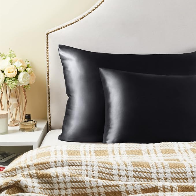 BEDELITE Satin Pillowcase with Zipper, Super Soft and Cooling Similar to Silk - Image 6