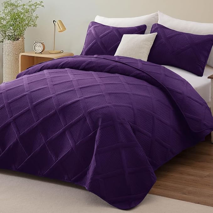Exclusivo Mezcla King Quilt Set- Deep Purple Quilts Bedding Set - Image 2