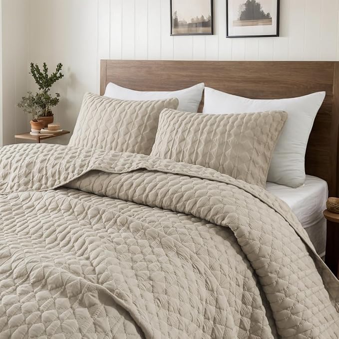 Beige Quilt King Size Bedding Sets by WDCOZY