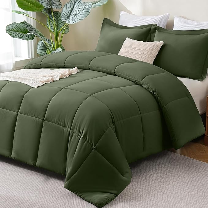 CozyLux Queen Size Comforter Set by CozyLux