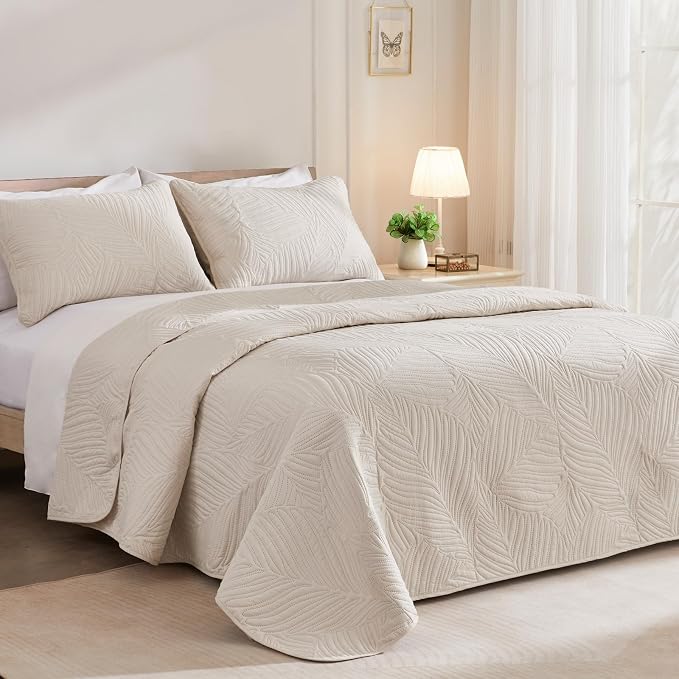 Exclusivo Mezcla King Size Quilt Bedding Set, Lightweight Brich Beige Quilts - Image 2