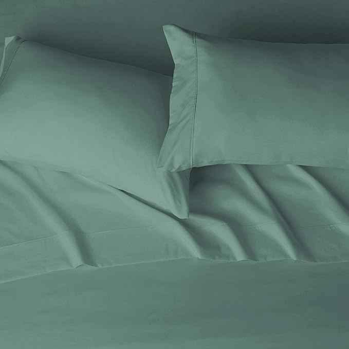 Amazon Basics Lightweight Super Soft, Wrinkle-Free, Breathable Microfiber - Image 3