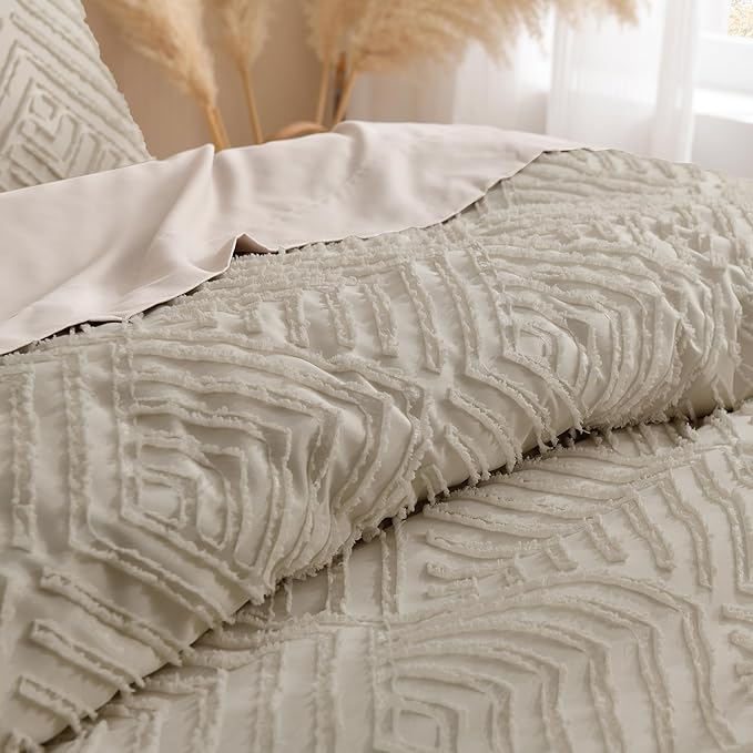 Andency Oatmeal Queen Comforter Set, Lightweight Fluffy Boho Bedding Comforter - Image 5