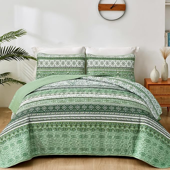 WONGS BEDDING Boho King Quilt Set, Light Green Bohemian Quilt Bedding Set by WONGSBEDDING