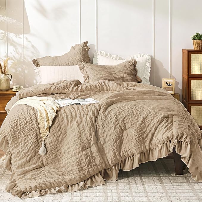 JOLLYVOGUE Queen Comforter Set, 3 Pieces Khaki Seersucker Comforters Queen Size by JOLLYVOGUE