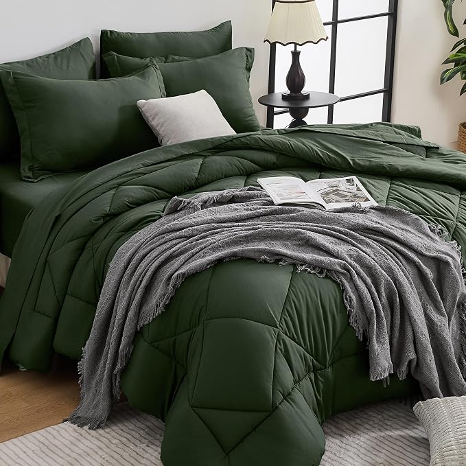 HEVUMYI Army Green Queen Comforter Set by HEVUMYI