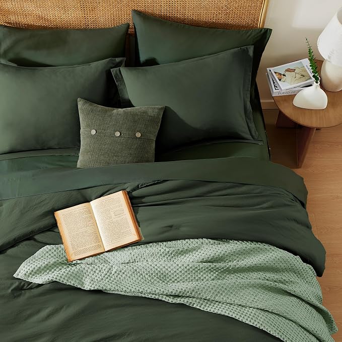 WRENSONGE Oversize King Size Comforter Set- 7 Pieces Deep Green Bed in a Bag - Image 5