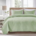FLYMME Twin Quilt Set, Lightweight Sage Green Bedspreads, Basket Weave Pattern by FLYMME