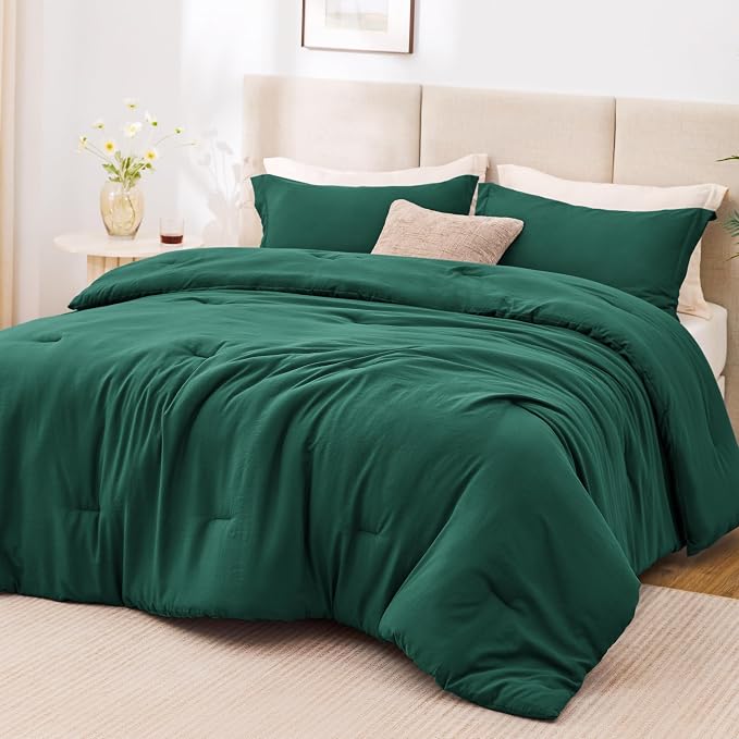 Love's cabin Dark Green Queen Comforter Set, 3-Piece Prewashed Bed Set by Lovescabin