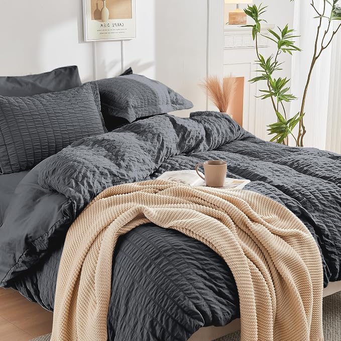 HYMOKEGE Dark Grey Duvet Cover Queen Size, Ultra Soft 3-Piece Seersucker Duvet - Image 7