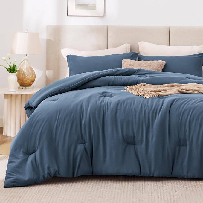 Love's cabin Navy Blue Queen Comforter Set, 3-Piece Prewashed Bed Set - Image 2