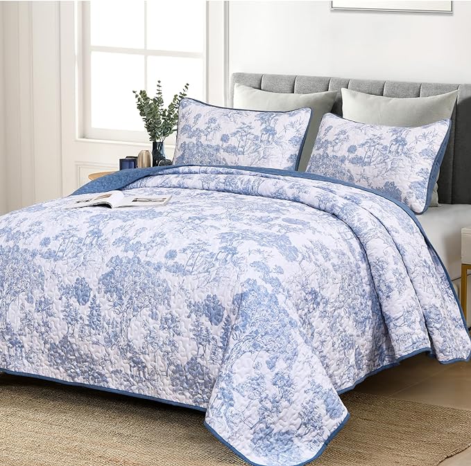 WONGS BEDDING Botanical Quilt Set California King Size, 3 Pieces Blue Toile by WONGSBEDDING