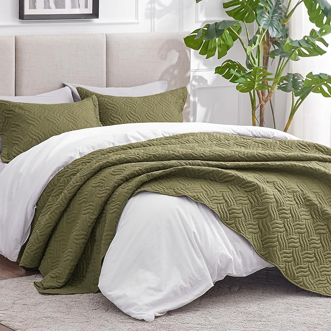 Love's cabin King Size Quilt Bedding Set Olive Green Bedspreads - Image 2