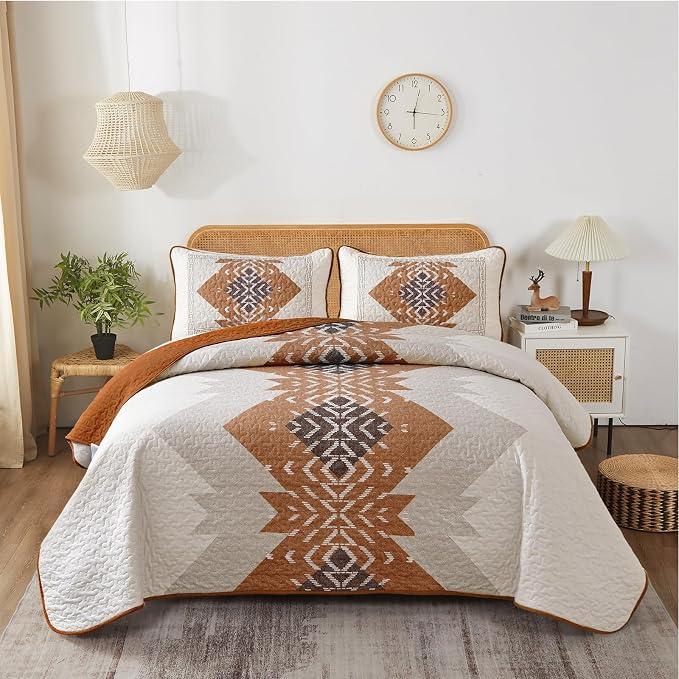 Dintszyayue Boho Quilt Set King Size 3 Pieces Aztec Texture Bedspread Coverlet by Dintszyayue