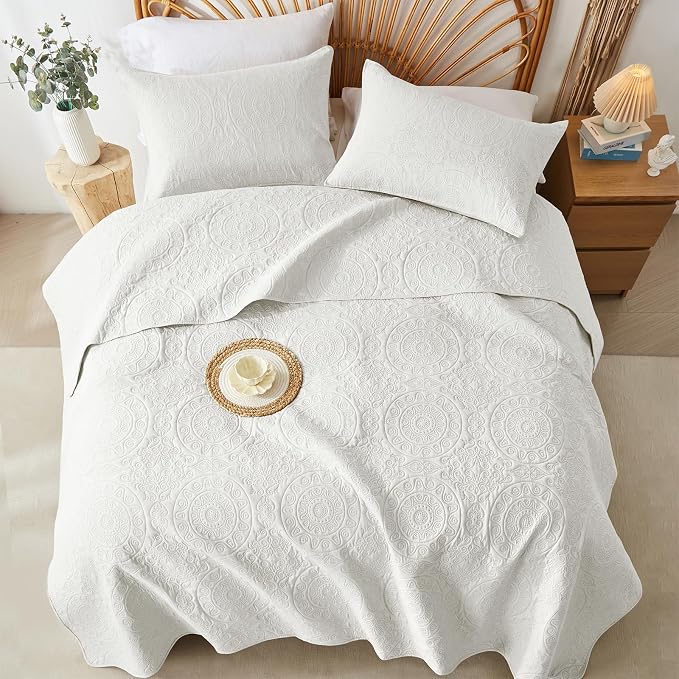WURUIBO Cream Quilt Set Queen Size, Embossing Microfiber Full Bedspreads - Image 8