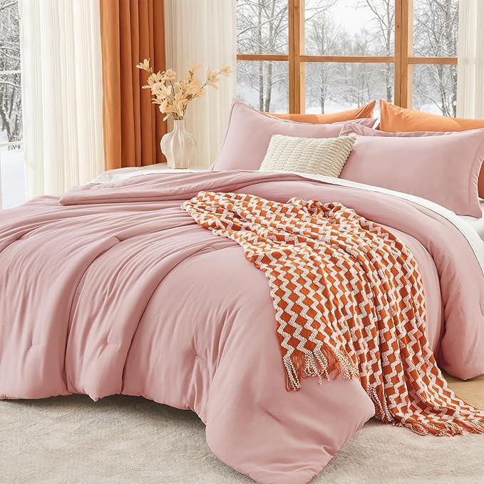 MUXHOMO Oversized Queen Comforter Sets, All Season Ultra Soft Down Alternative by MUXHOMO