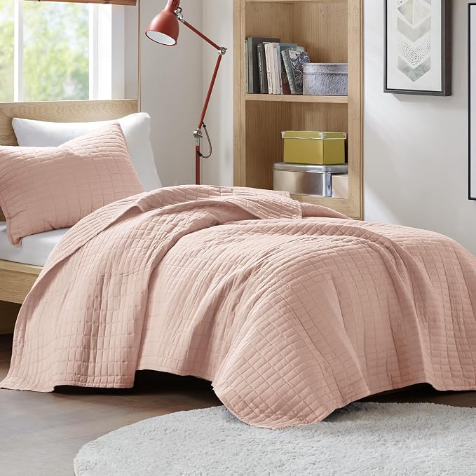 Comfort Spaces Kienna Quilt Set- Double Sided Stitching Design Summer Blanket by ComfortSpaces