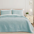 Exclusivo Mezcla California King Quilt Bedding Set, Lightweight Aqua Blue by ExclusivoMezcla