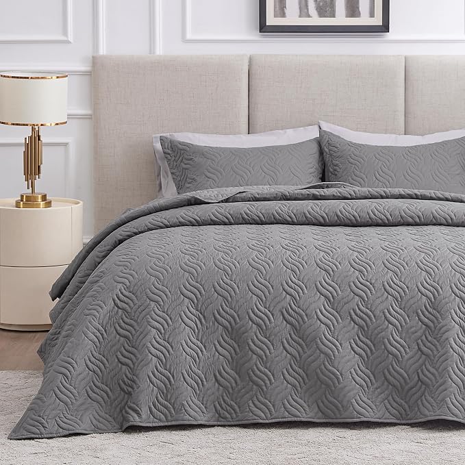 Love's cabin King Size Quilt Bedding Set Grey Bedspreads by Lovescabin