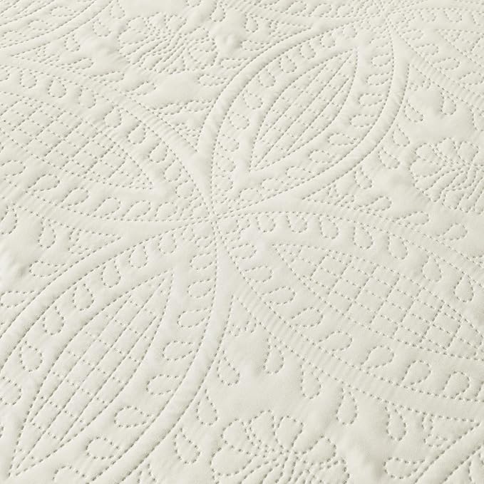 akkialla King/Cal King Quilt Set, Cream Lightweight Bedspread - Image 6