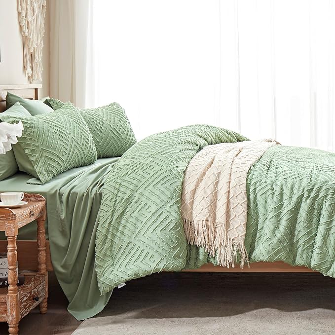 Zzlpp Queen Comforter Set 7 pieces, Sage Green Tufted Bed in a Bag - Image 4