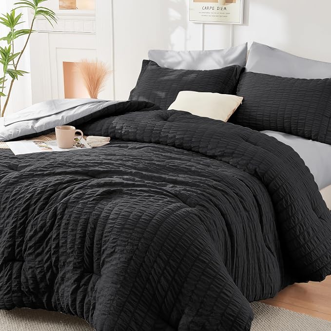 HYMOKEGE Black/Light Grey Queen Comforter Set Seersucker 7 Pieces, All Season by HYMOKEGE
