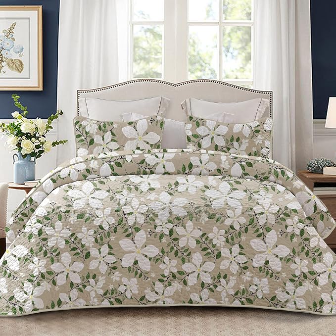 Whale Flotilla Reversible Printed Quilt King Size, Extra Soft Boho Floral Leaf by WHALEFLOTILLA