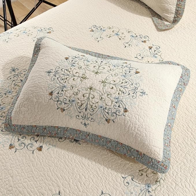 Quilt Set Floral Leaves 3D Embroidery Pattern 3 PCS Cotton Reversible Quilted - Image 6