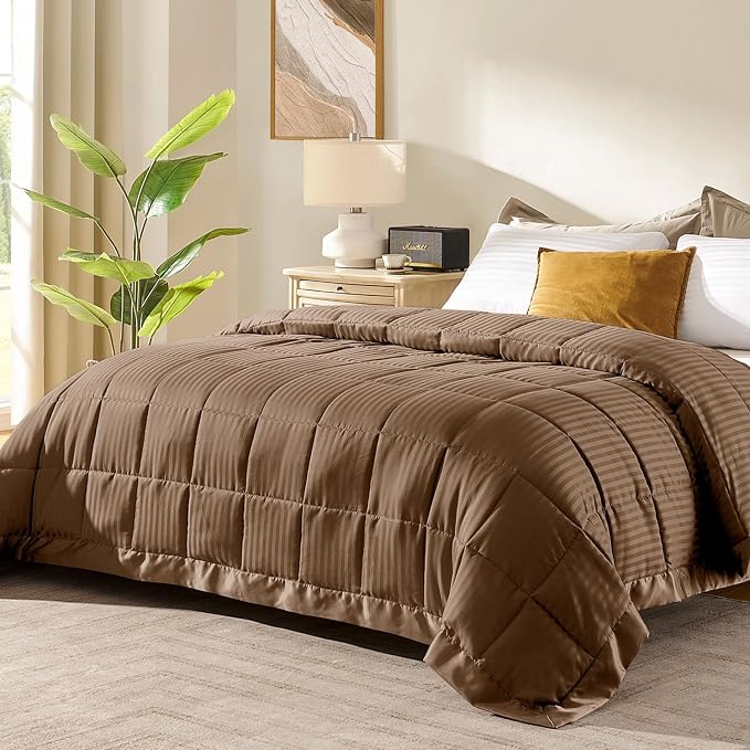 downluxe Queen Size Blanket by Downluxe