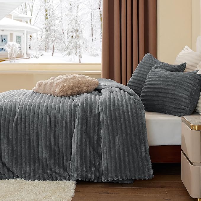BEDELITE Fleece Queen Comforter Set -Super Soft & Warm Fluffy Grey Bedding - Image 4